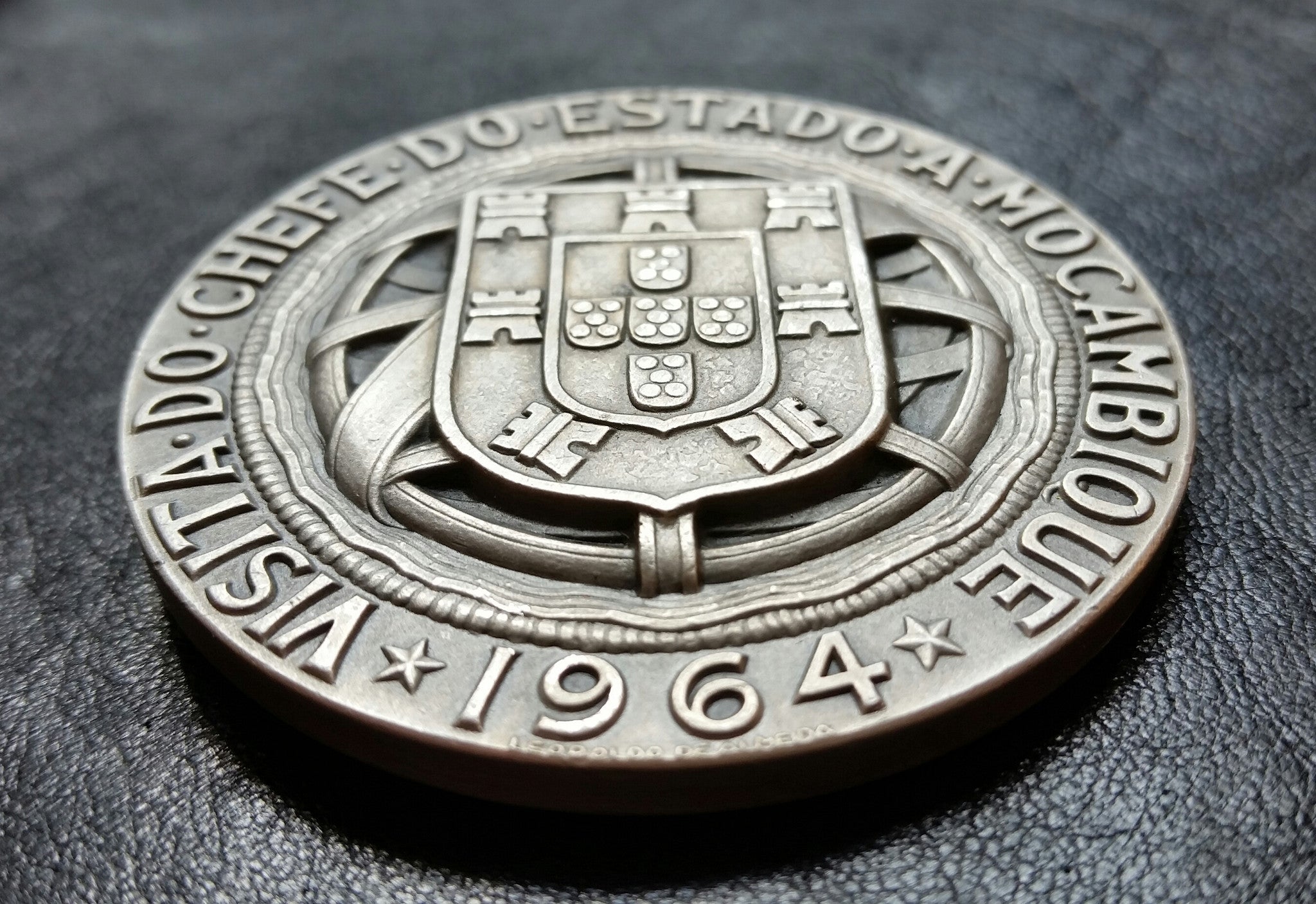 Portuguese Presidential Visit Silver medal reverse tilt