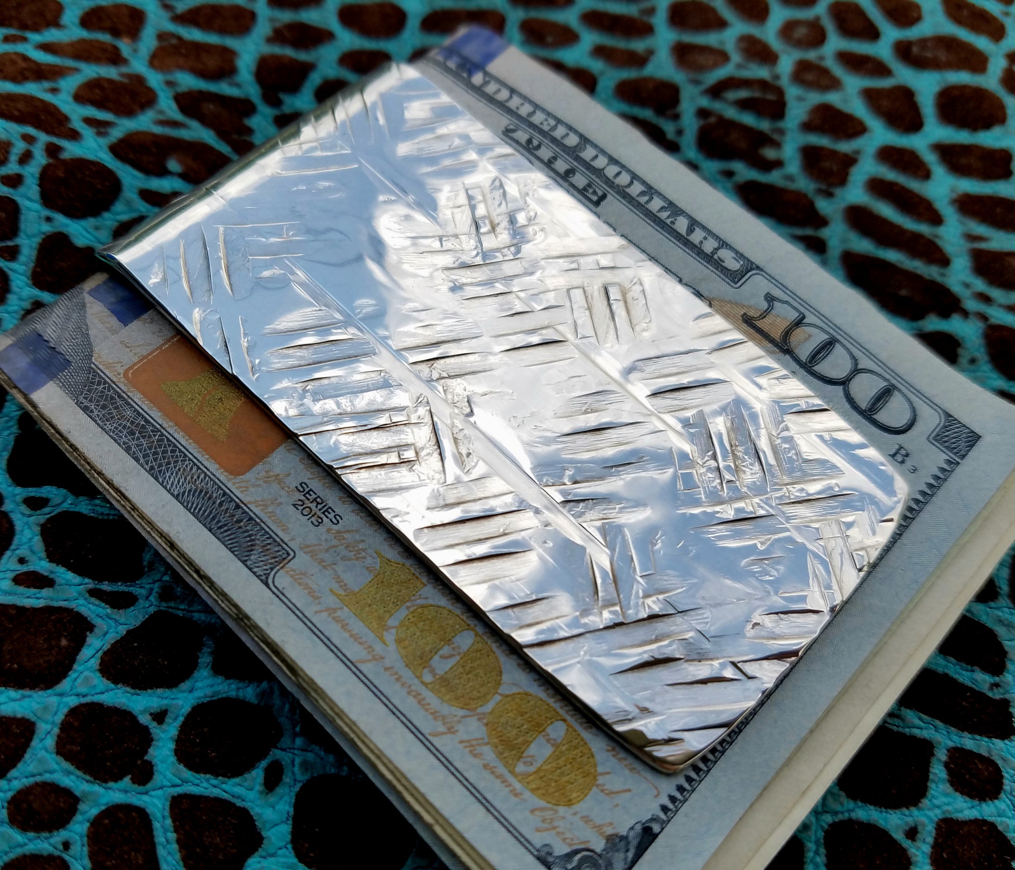 Criss-cross Ridge Hammered Center Stripe Full Fold 935 Argentium Sterling Silver Money Clip by Phantom
